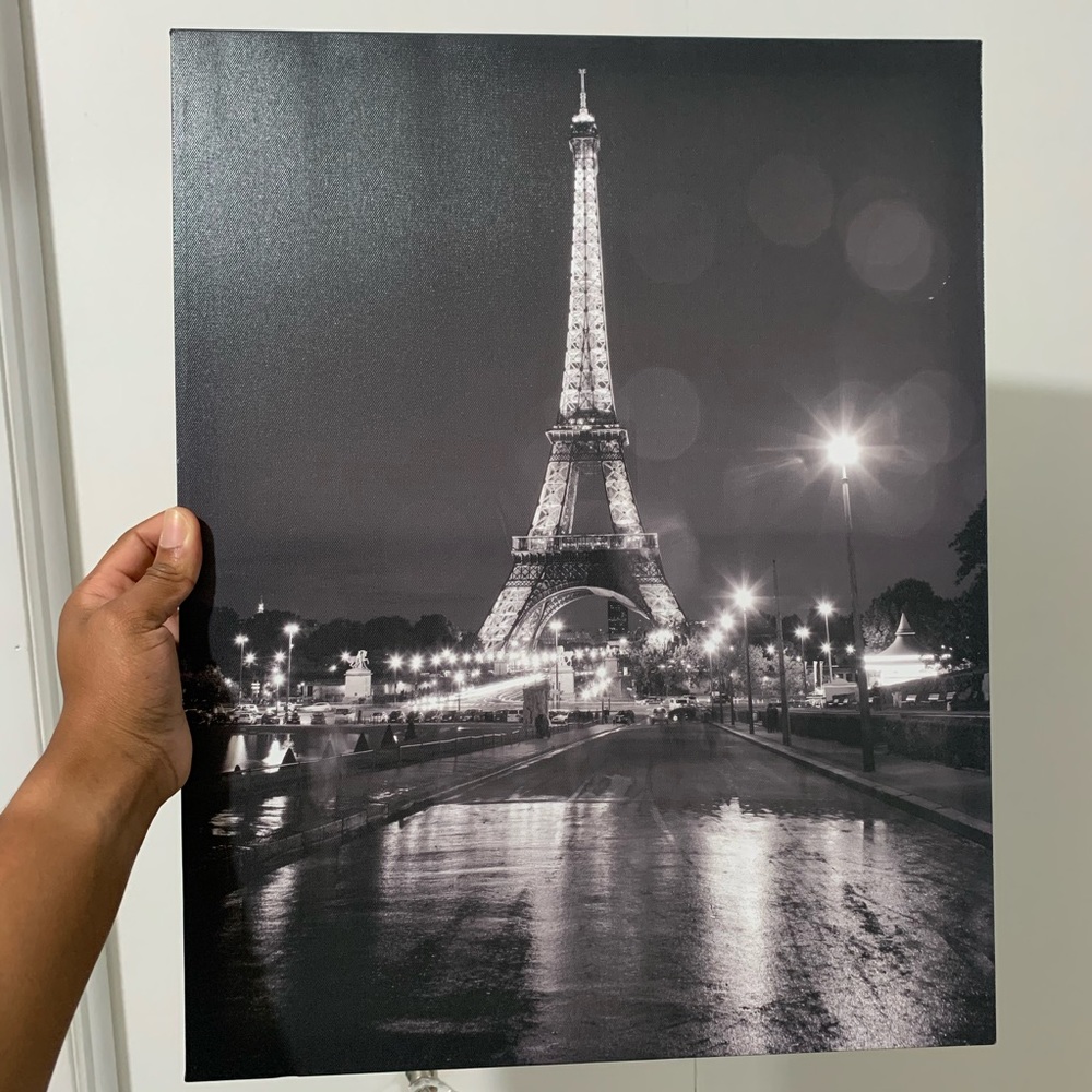 Eiffel Tower portrait canvas wall decor